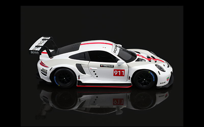 1:24 Porsche 911 RSR Scale Model Die-cast Racing Car - Collectible Display - Dadai Models