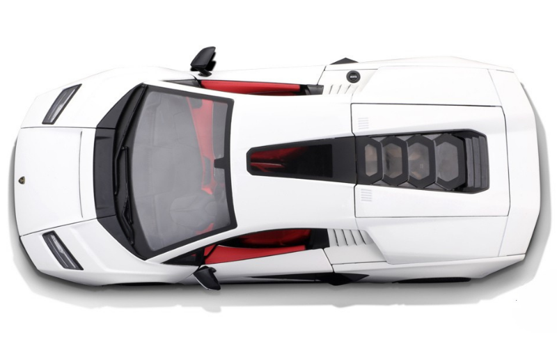 1:18 Lamborghini Countach Model LPI 800-4 Die-cast - Officially Licensed Collectible - Dadai Models