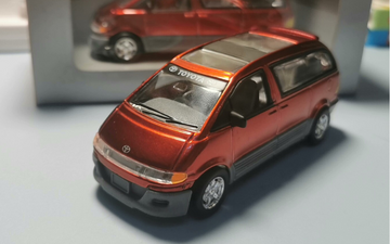 NOS Toyota Dealer Edition 1:43 Granvia Die-Cast Model – Right-Hand Drive, Rare