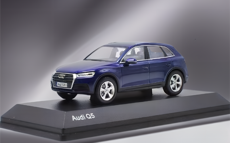 1:43 Audi Q5 Scale Model - Official Die-cast Collectible Miniature - Dadai Models