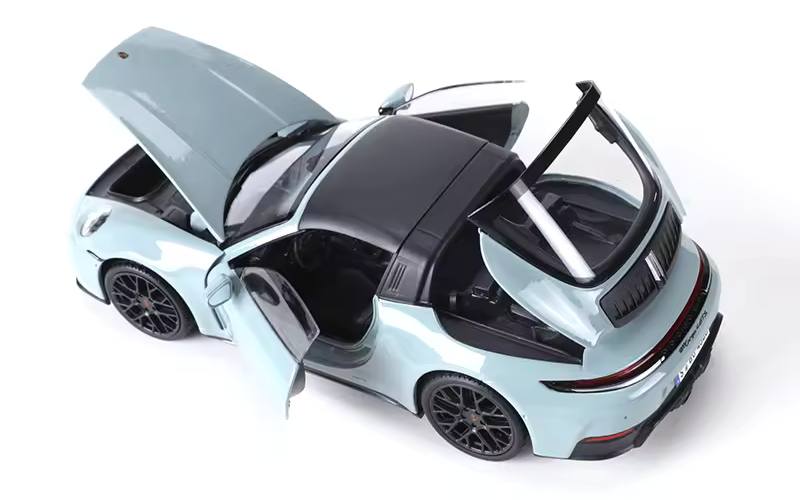 1:18 Porsche 911 Targa 4 GTS (992.2) Alloy Diecast Model Car Collectible - Dadai Models