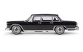 1:24 Licensed Mercedes-Benz 600 1963 Diecast Model - Premium Collector's Edition - Dadai Models
