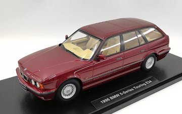 1:18 BMW 5-Series Touring E34 1996 Red Die-Cast Model Car – Wagon (New Old Stock)