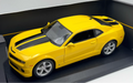 1:18 2010 Chevrolet Camaro Bumblebee Diecast Model Car -  Licensed Collectible - Dadai Models